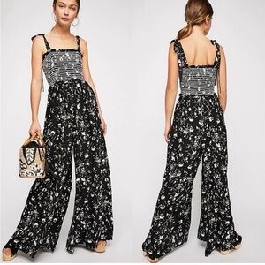 Free People Color My World Jumpsuit
Size XS